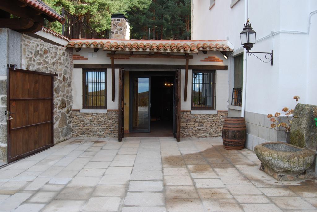 Hotel Cinco Castanos Канделарио Экстерьер фото
